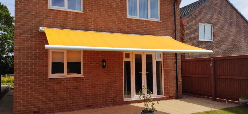 Patio Awnings Chester, Wirral, Cheshire, North Wales | Blinds by Dencas
